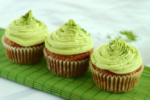 Cupcakes With Matcha Frosting